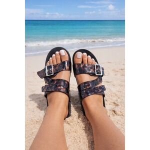 Vionic Skylar Cheetah Sandals Women's‎ size 7